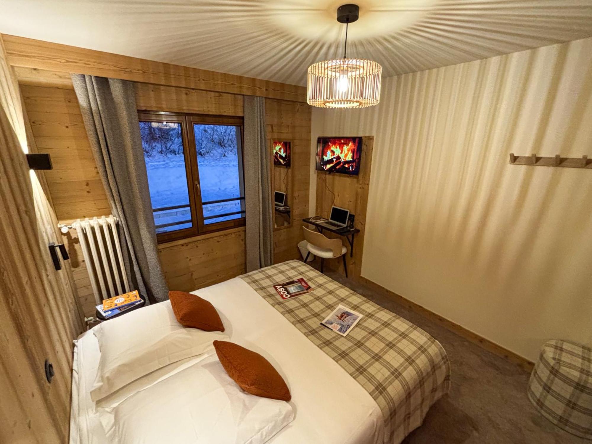 Hotel Casa Moho Saint-Francois-Longchamp 1450 エクステリア 写真